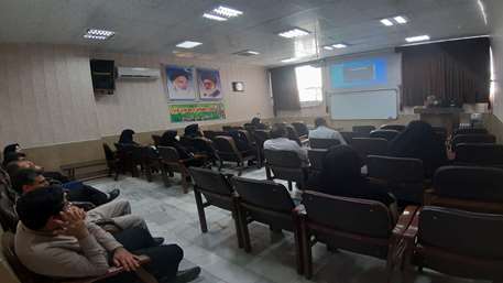  نشست بصیرتی اعضای کانون بسیج جامعه پزشکی شهرستان دامغان در خصوص جهش تولید