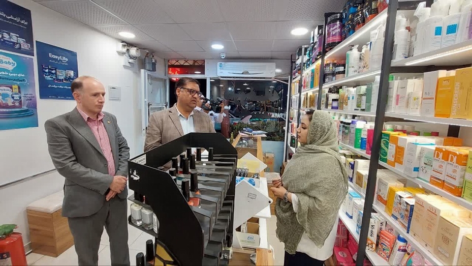 بازدید فرماندار دامغان از دومین داروخانه شبانه‌روزی شهرستان